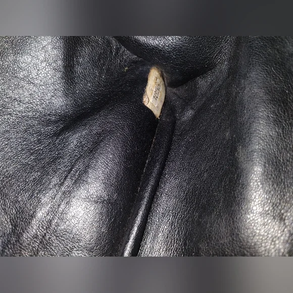 CHANEL Large CC Vintage Chain Tote w/GHW - Picture 12 of 15